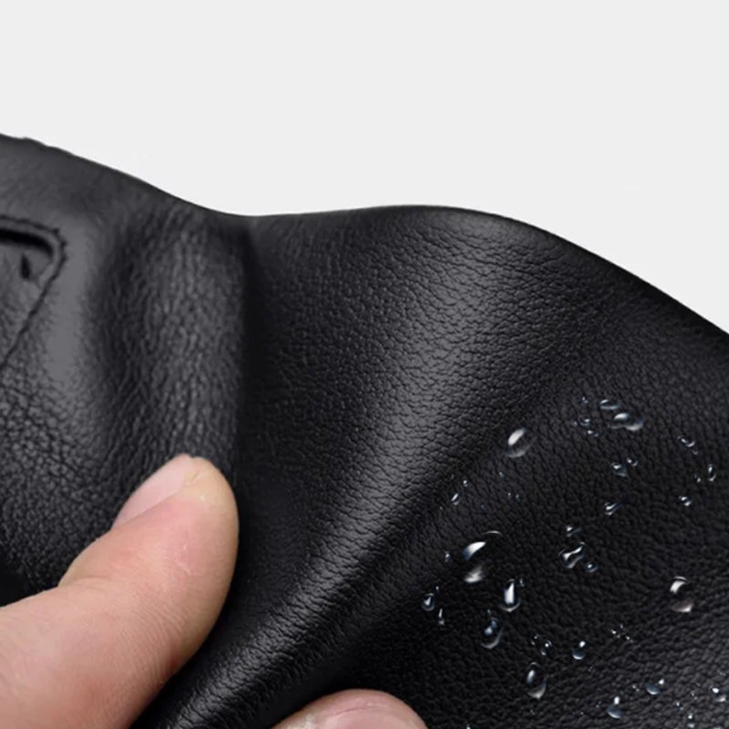 Cartera corta de gran capacidad con hebilla imantada