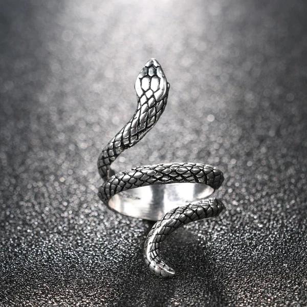 Adjustable Snake Shape Ring