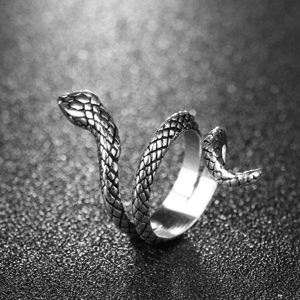 Adjustable Snake Shape Ring